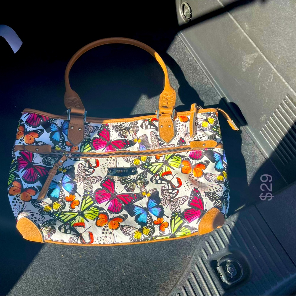 Brand new purse